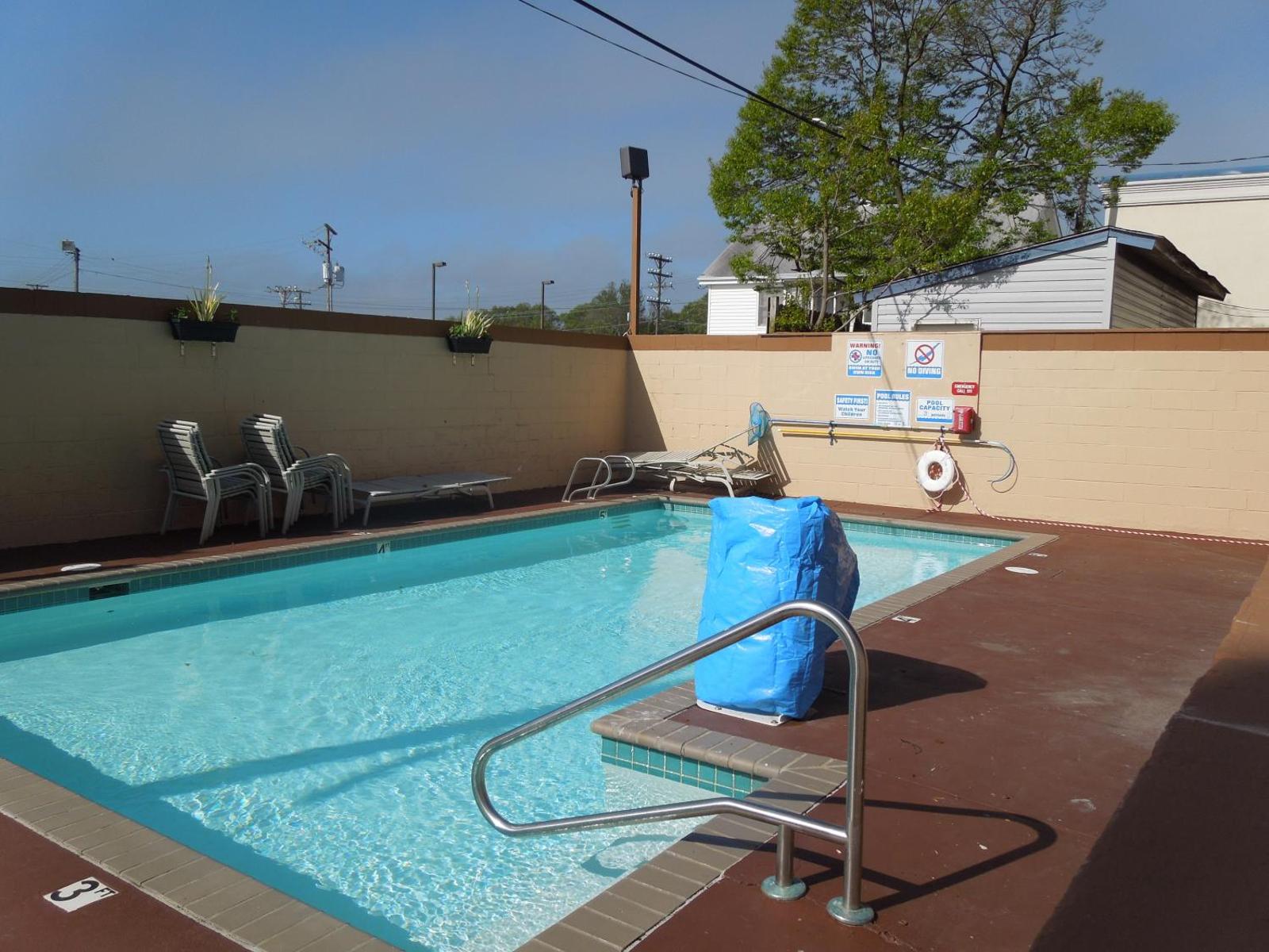 Sundial Inn