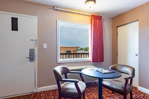 Sundial Inn image 6